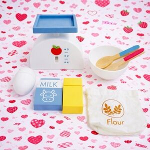 Target Bullseye Playground Wood Baking Play Toy Set with Scale